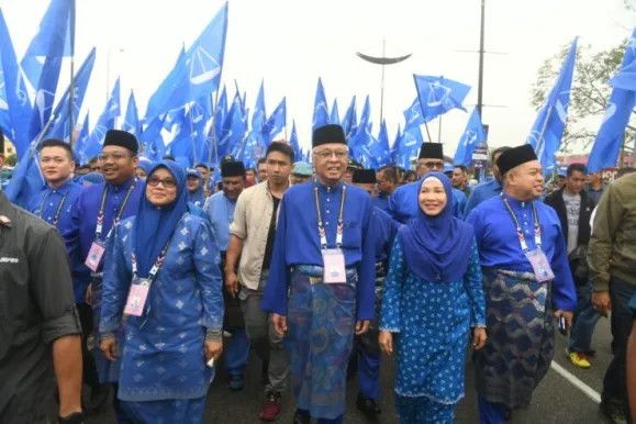 大馬第15屆大選完成提名，除了東馬九個國會議席是一對一對決，其餘213個議席都出現多角戰，其中吉隆坡的峇都國會議席更上演10角混戰。（圖：推特）