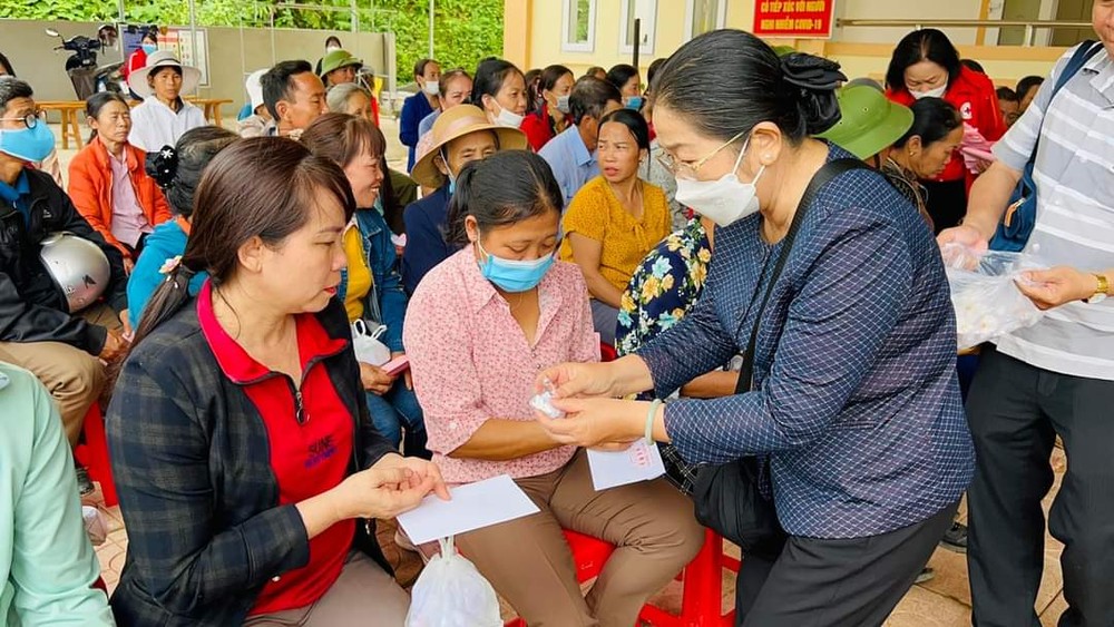 本市慈善團赴乂安行善 ảnh 3