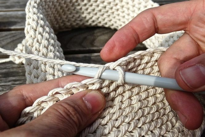 （示意圖：互聯網）