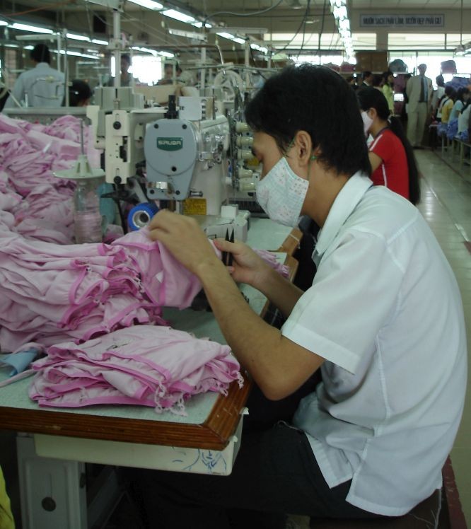 不少生產單位仍需資金以拓展活動。