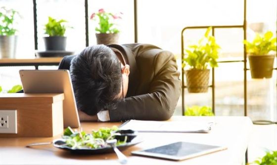 夢到墜落抖一下!醫揭“3族群常發生”