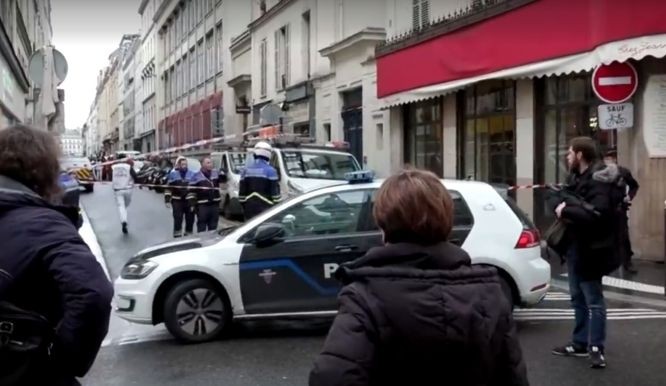 警方封鎖案發現場。(圖:視頻截圖)