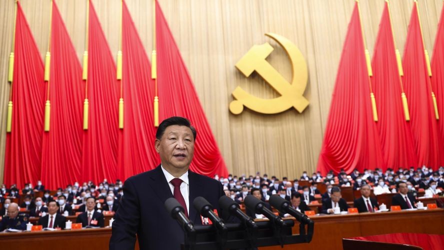 中共中央总书记习近平在大会上发言。