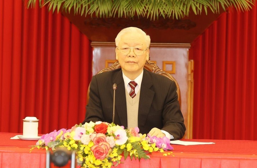 阮富仲总书记与日本首相举行视像会谈