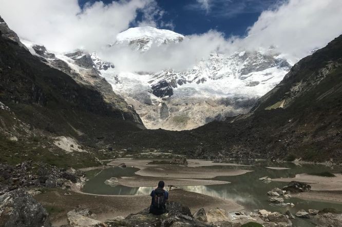 图为尼泊尔Langmoche山谷的Dig Tsho湖,是亚洲高山地区具有全球最高的冰湖溃决风险。(图:Getty Images)