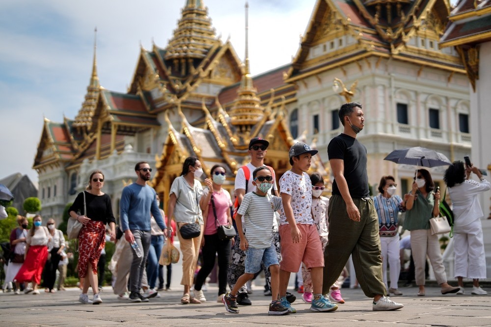 赴泰旅游的外国游客。(图:路透社)