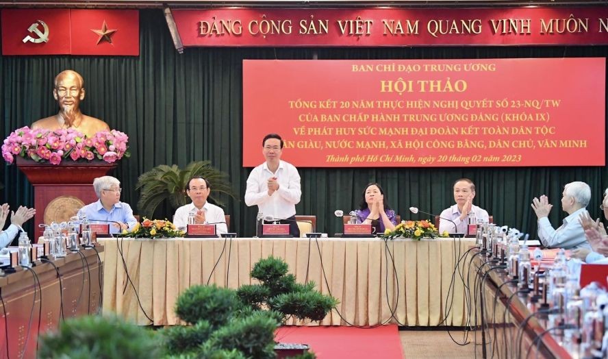 所有决策均以民为本