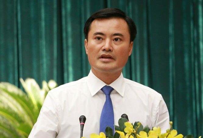 市人委会副主席裴春强。(图:秋姮)