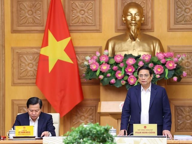 政府总理范明政主持会议。(图:VGP)