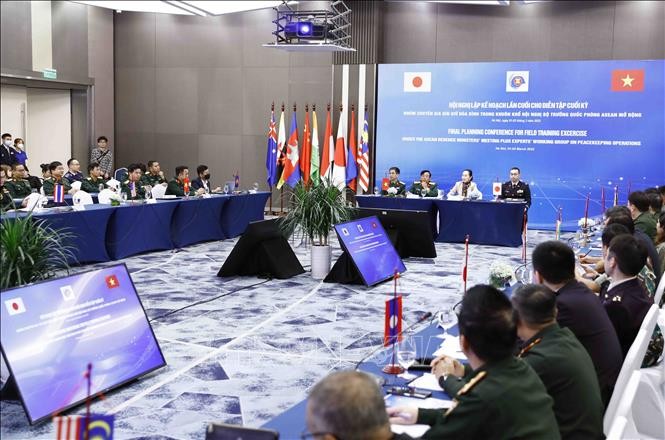 东盟国防部长扩大会议一隅。(图:越通社)