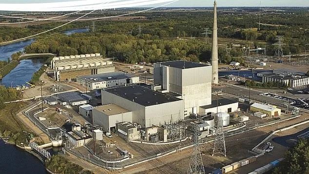 出事点Xcel Energy 工厂位于密西西比河畔,距离最近的街区约一英里。(图:互联网)