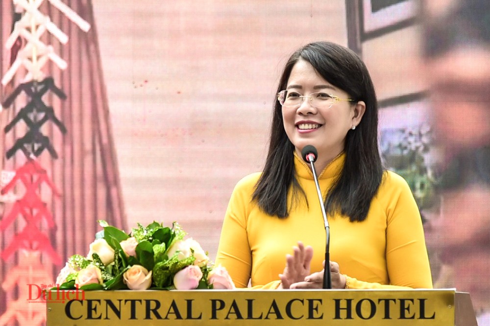 市旅游厅长阮氏映花在会议上发言。(图:友隆)