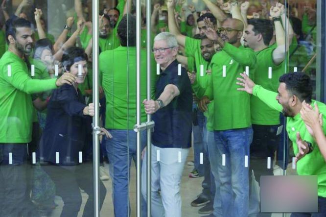 印度首家苹果旗舰店开业