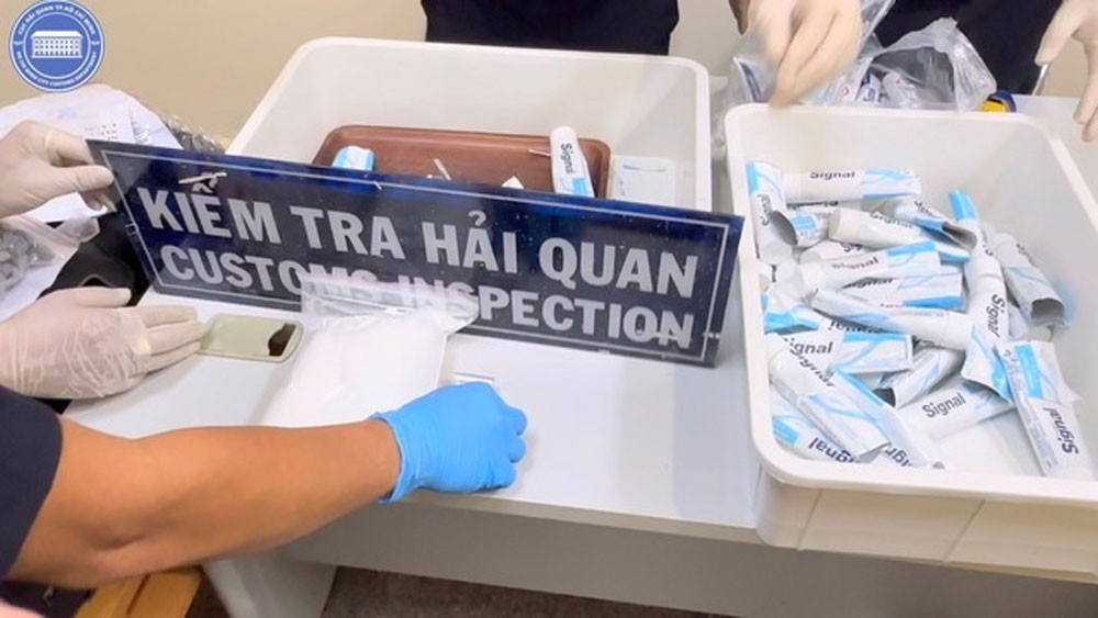 海关力量破获的一宗空运毒品案件。(图:海关提供)
