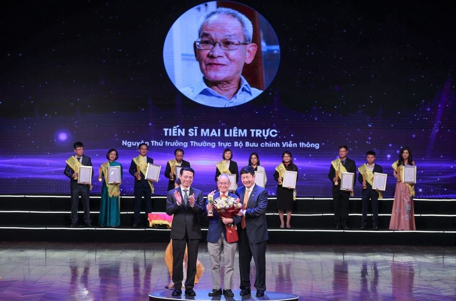 182数字平台劳务措施获得魁星奖 