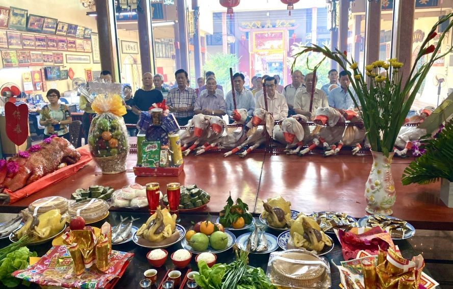 祭拜仪式一瞥。