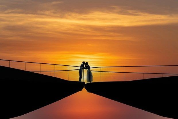 日落小镇的热门目的地是“接吻桥”(kiss bridge)。太阳集团供图