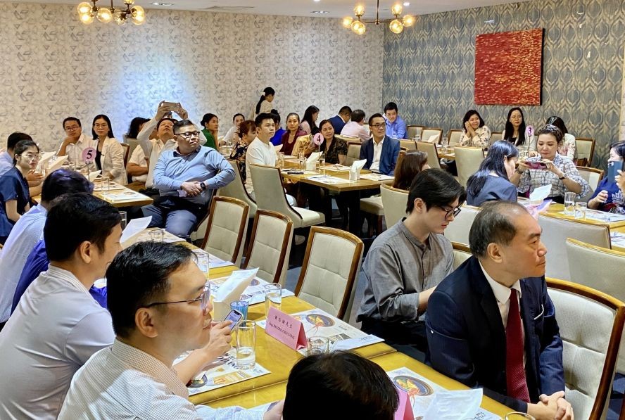 留台校友欢聚一堂。