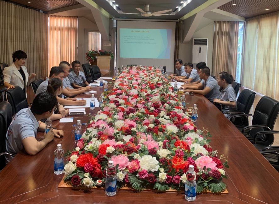 不懈努力与激发生产经营的热爱。