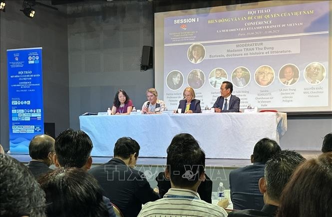 研讨会现场。(图:越通社)