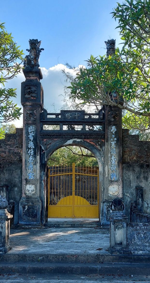 拥有350多年历史的十塔弥陀寺。