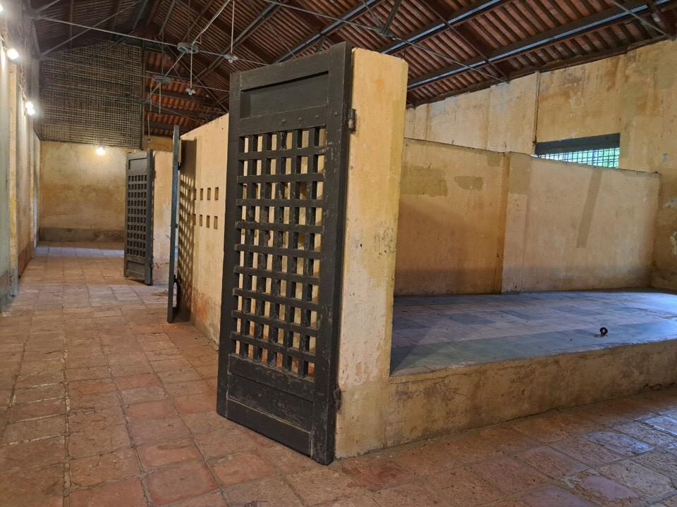 左关医院监狱区裡的遗迹。