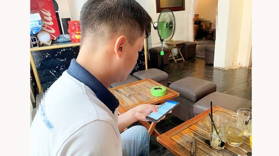 一名受骗者被诱骗参加网上销售,被骗走数千万元。