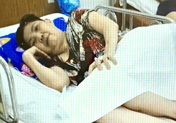 苏天娇正在医院医治。