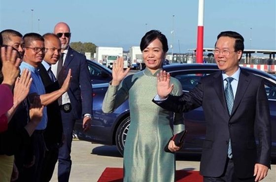 国家主席武文赏圆满结束对意大利和梵蒂冈的访问。(图:越通社)