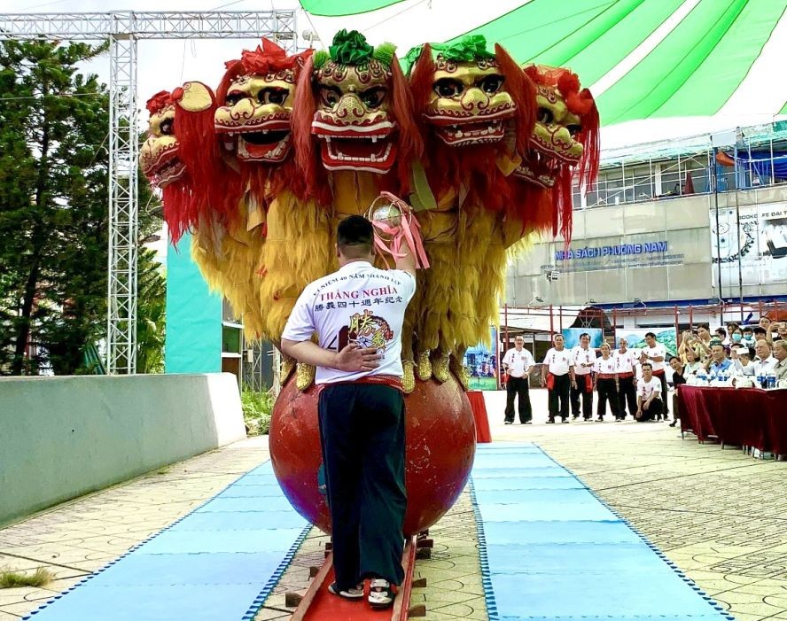 胜义龙狮团“五狮戏球”节目申请记录