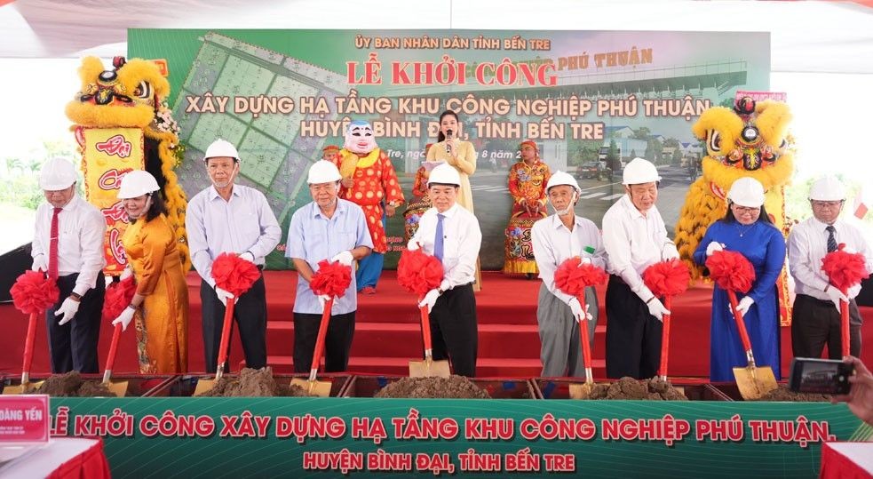 槟椥省富顺工业区基建动工