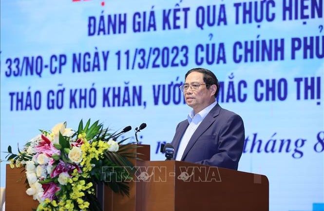 政府总理为房地产纾困解难