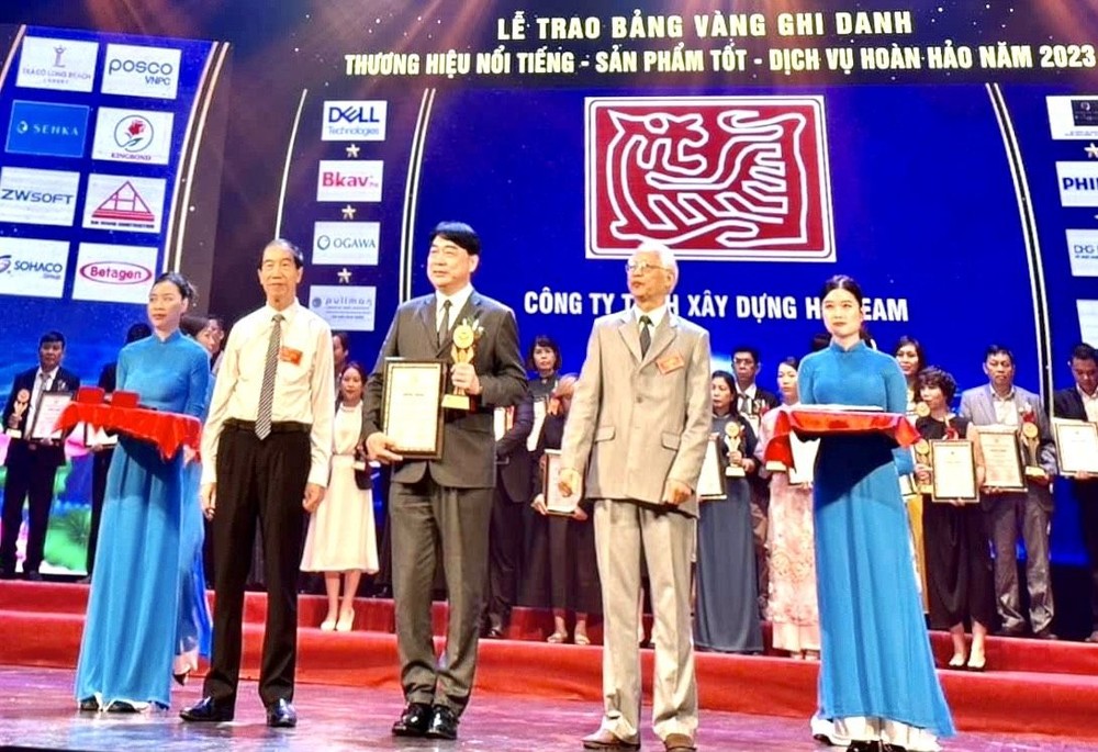 “和鼎隆”获越南社科院颁发3个奖项。