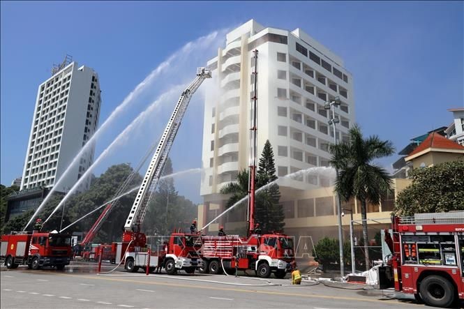 公安部举行消防与救援方案演习