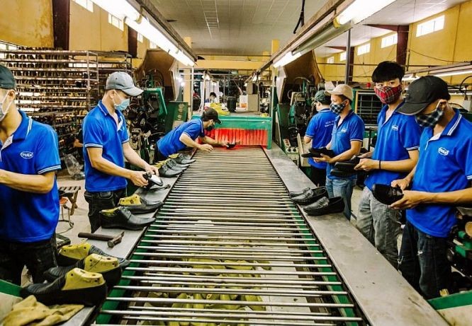 越南皮革鞋类大量出口加拿大市场。（图：玉飞）