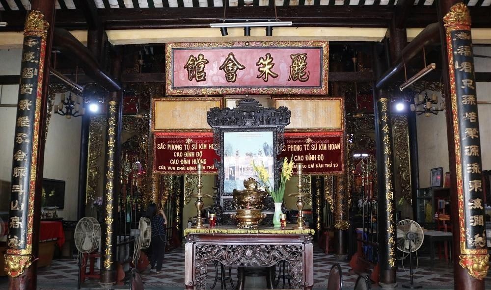 丽朱会馆内古老的建筑。