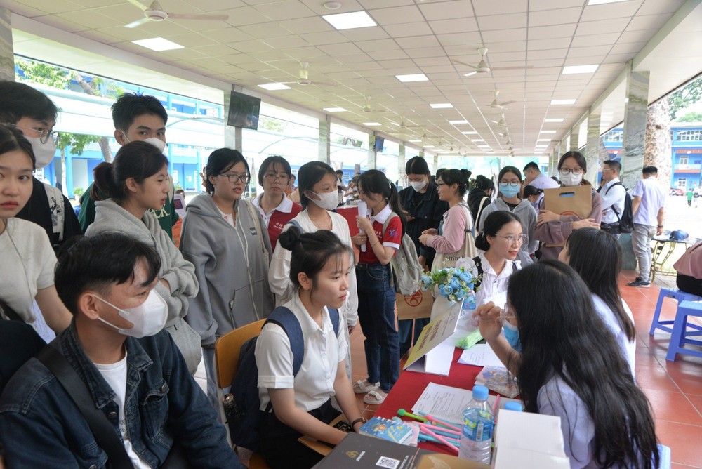 2023 年土龙木大学台商招聘会