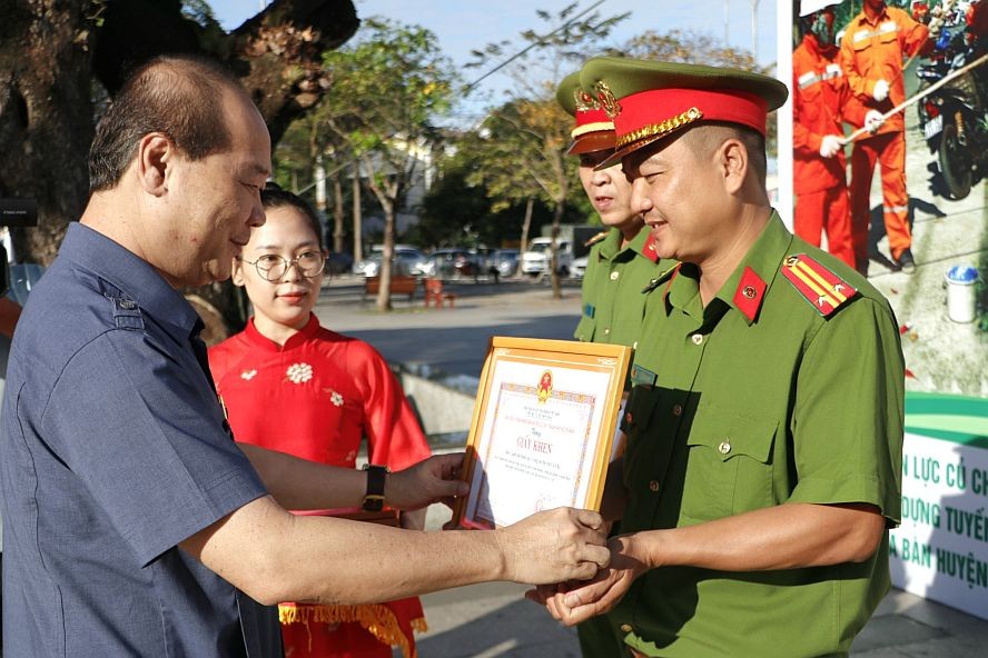 古芝筹集所有资源关照民众欢度春节