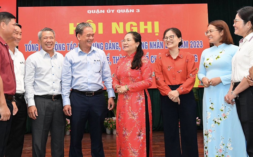 筹集资源悉心关照民众欢度春节