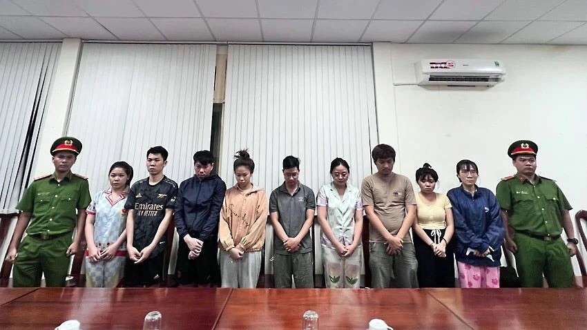 本市公安力量已与各职能单位配合于去年5月下旬逮捕透过应用程式放高利贷并以暴力手段催收债务的犯罪团伙。