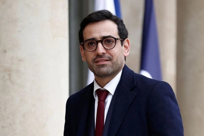 欧洲部长与法国外交部长斯特凡‧塞若恩（Stéphane Séjourné.）。（图：AP）