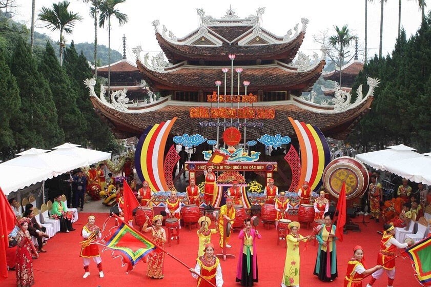 香寺庙会。
