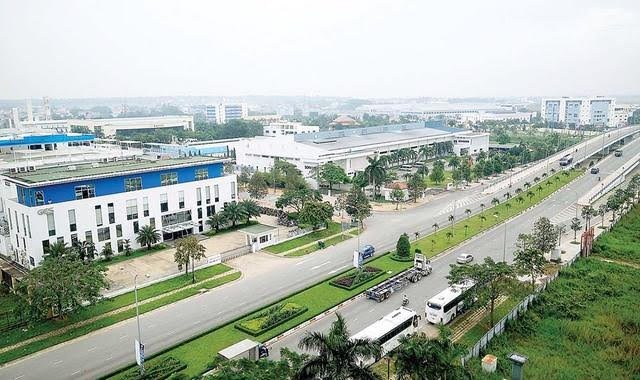 在高新技术园区工作的劳工是获优先在这裡购买住房的对象之一。 pl-va-doi-song-1-8133.jpg