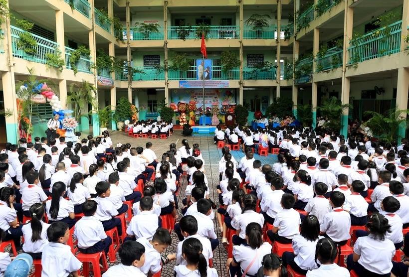 图为富润郡范玉石小学举行的2023-2024新学年开学典礼现场。(图:宏达)