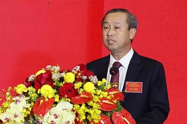 市人民议会副主席黄青仁在会议上发言。（图：光福）