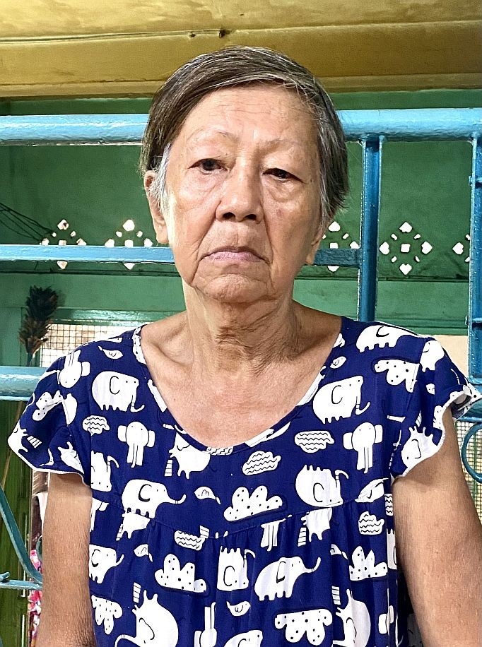 老妇年迈体弱不能谋生