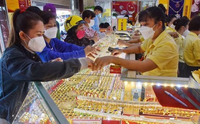 黄金买卖交易活动应开具电子发票,有助提高透明度并能确保黄金市场的稳定。(示意图:苑霞)