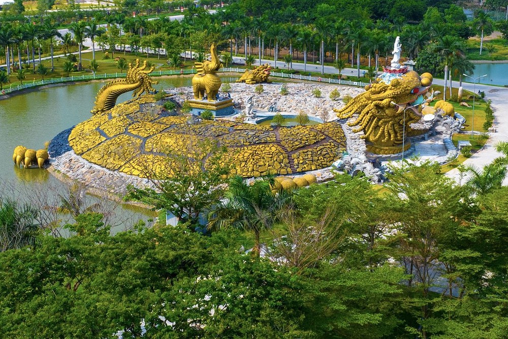 龟龙水聚天湖获越南吉尼斯纪录认证 D3.jpg