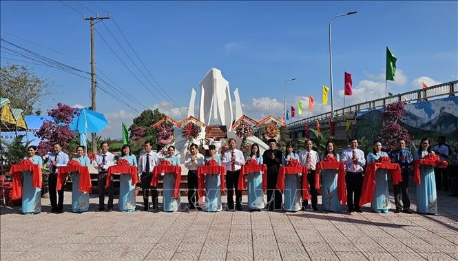 缅怀在捍卫西南边境战争被杀害民众