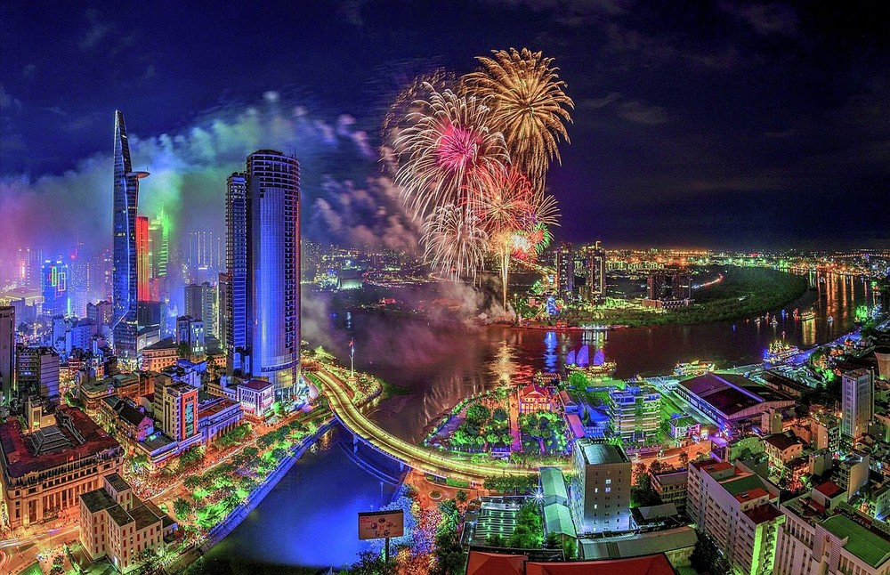 胡志明市迎佳节 柯成智达 摄